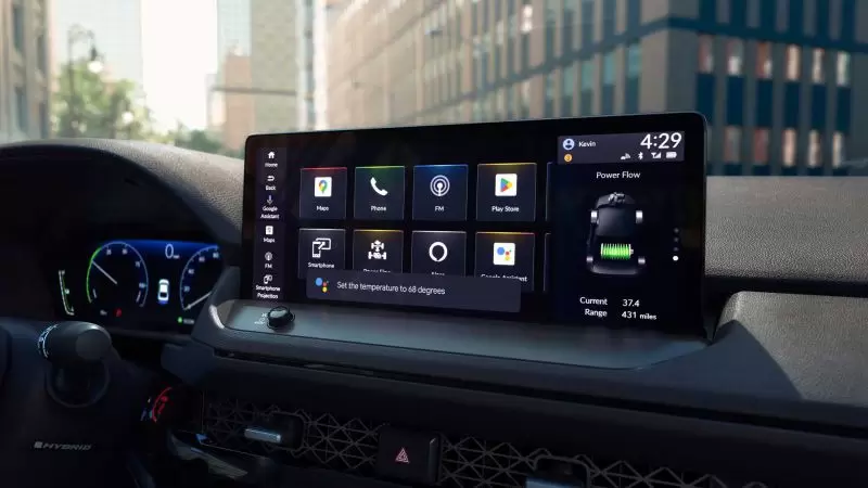Honda Accord Hybrid 2024 tem painel de instrumentos digital e central multimídia.