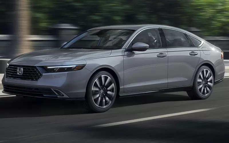 Honda Accord HybridConsiderado o top de linha da Honda.
