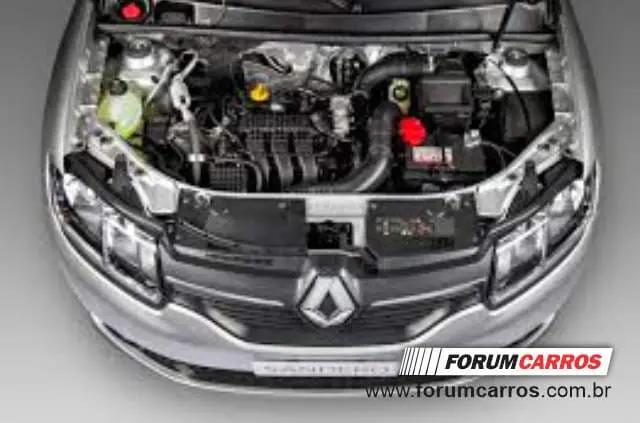o motor SCe da Renault tem durabilidade dentro da média da maioria dos motores similares, principalmente quando recebe manutenção correta. A presença da corrente de distribuição, por exemplo, reduz custos de manutenção e aumenta a vida útil do conjunto.
